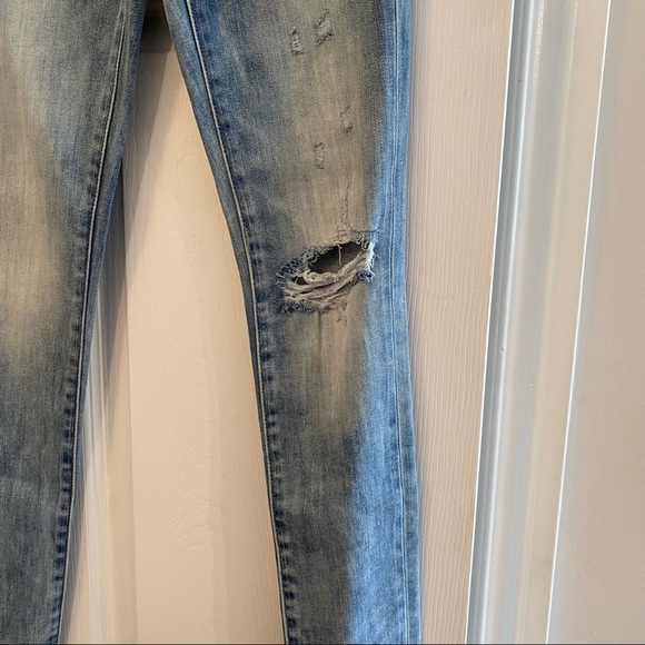 The Lola High Rise Skinny - Picture 3 of 6